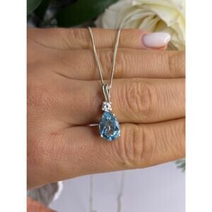 925 Sterling Silver Blue Topaz & Beryl Necklace Length 18 in